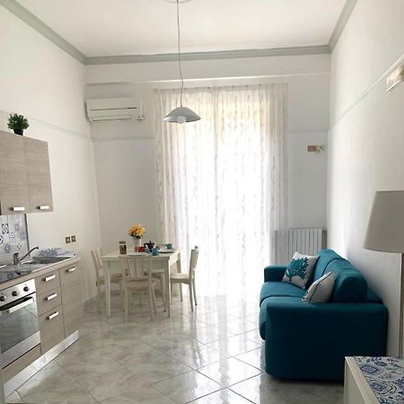La Piccola Sorrento Apartment Luaran gambar